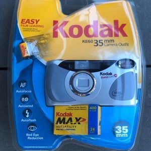NEW Kodak KE60 35mm camera with film